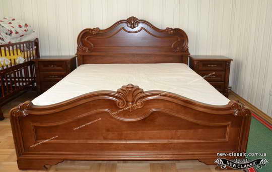 Красиве ліжко